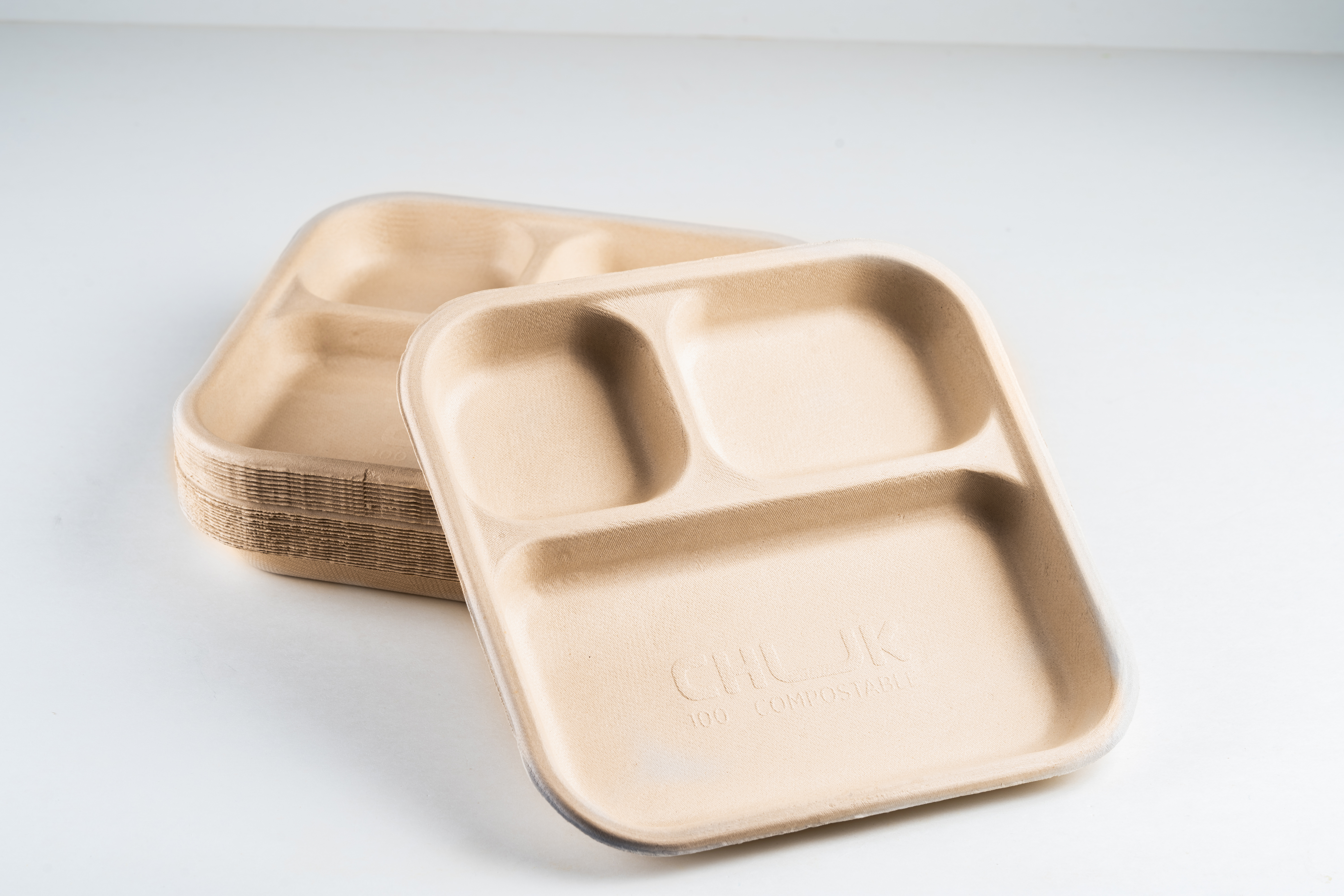 Chuk BioDegradable Disposable and Eco-Friendly Meal Tray (3 Compartment) –  Set of 25